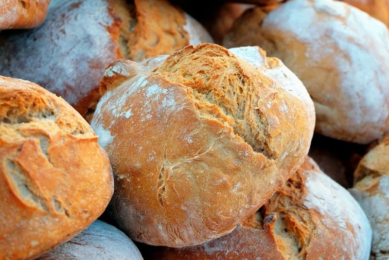 Dal grano al pane, il prezzo cresce di oltre 17 volte