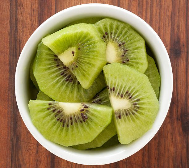 Il cancro del kiwi fa strage di frutti: 7% in meno rispetto al 2022